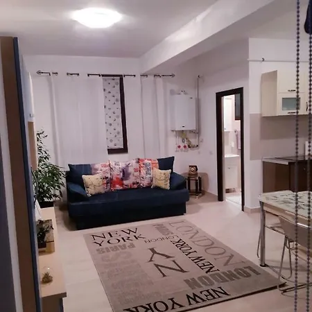 Studio Two Ira Beach 公寓 那沃达利